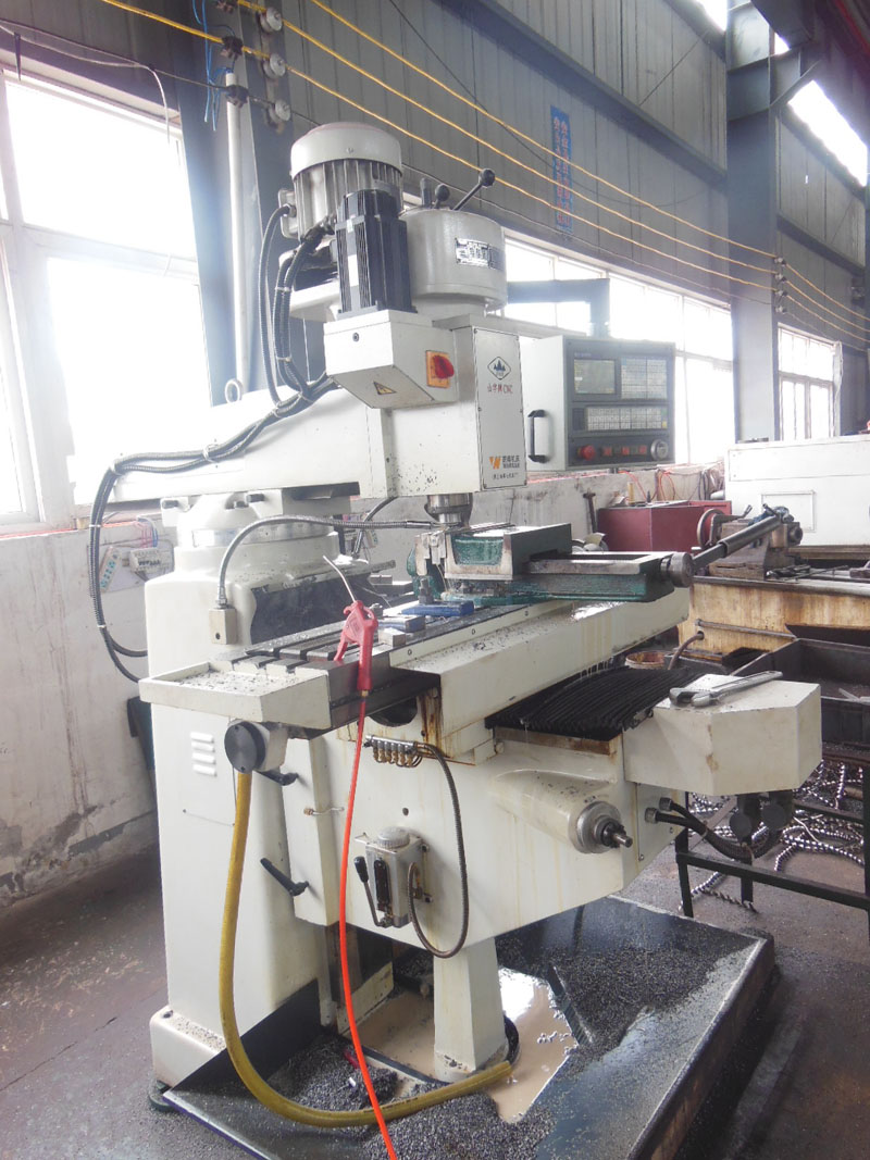 CNC milling machine
